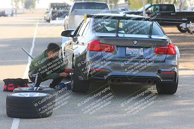 media/Nov-11-2022-GTA Finals Buttonwillow (Fri) [[34b04d7c67]]/Around the Pits/